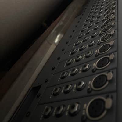 Soundcraft Delta 200 Deluxe 32-Channel Analog Recording Console – Made in England – CPS275 PSU – Serviced image 7