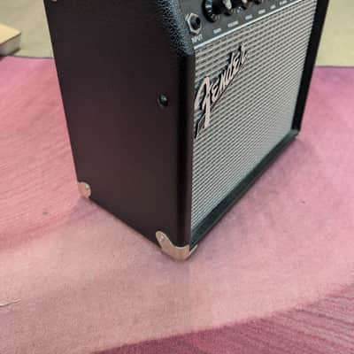 Fender Champion 20 image 3