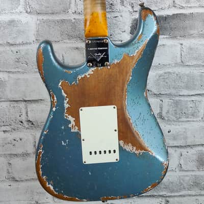 Fender Custom Shop Limited Edition Red Hot Strat Super Heavy Relic, Maple Fingerboard, Super Faded Aged Lake Placid Blue image 6