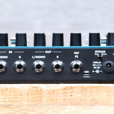 Fender Reflecting Pool Delay/Reverb Very Realistic Algorithms Effect Pedal w/Box image 6