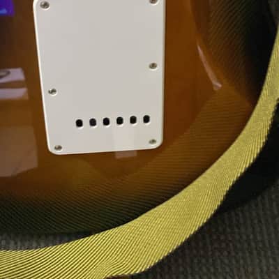 Squier Classic Vibe 50's Stratocaster 2 tone sunburst 2025 - 2 tone sunburst image 5