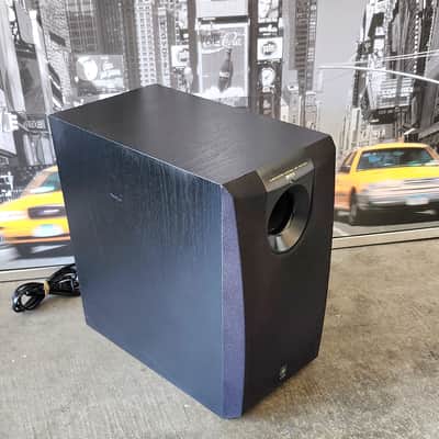 Yamaha's Yamaha YST-SW005 compact, active powered subwoofer 90s - Black image 2