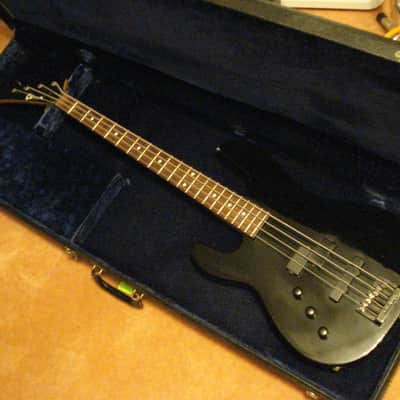 Jackson Charvel 80s LEFTY Vintage Concert 4 String Bass Guitar w/Hard Shell Case image 1