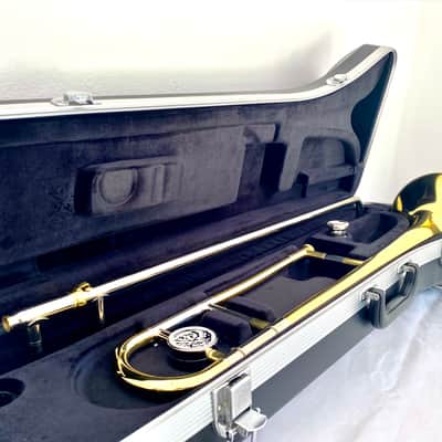 Jupiter JTB-700 Bb Tenor Trombone w/ Original Hard Case & 12C Mouthpiece – image 3