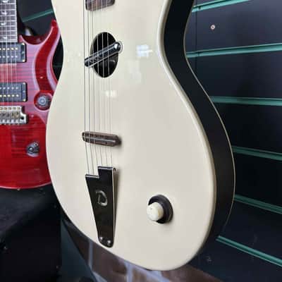 Danelectro Convertible Reissue White Hollow Body Electric Guitar image 5