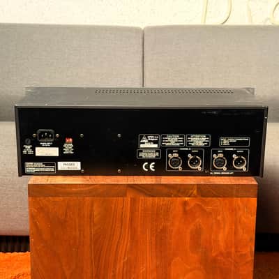 Belapex PE 232MKII Paragraphic Equaliser image 2