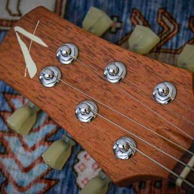 TOM ANDERSON USA Carved Top Bobcat "Bora Bora Burst + Rosewood" (2020) image 13