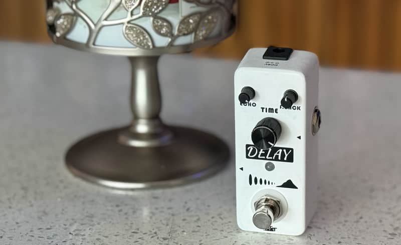 ISET White Custom Delay Pedal - Analog Echo, Tested Working - Mini Size, No Box image 1