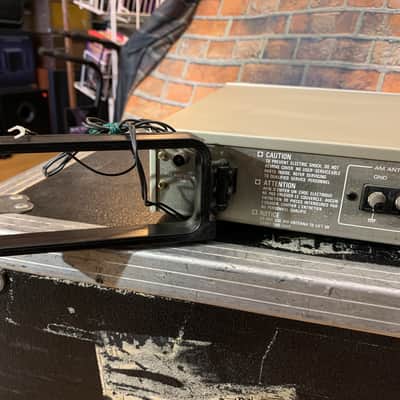 Kenwood KT-9XG 80’s Silver Quartz Synthesizer Tuner image 6