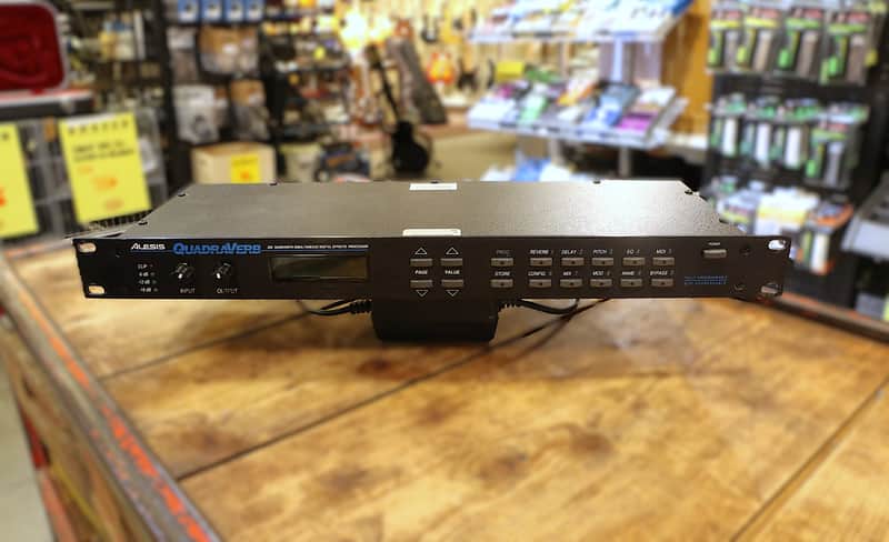 Alesis QuadraVerb 20k Bandwidth Simultaneous Digital Effects Processor 1990s - Black image 1