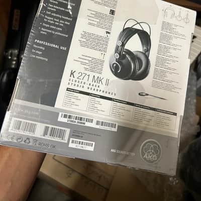 AKG AKG K271 MKII Closed-Back Studio Headphones – Brand New (Sealed) 2020s image 2