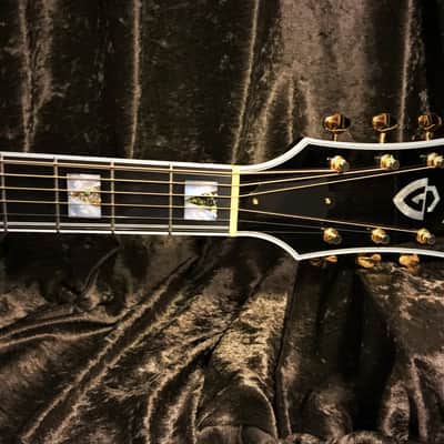 Guild D-55 2013 Sunburst New Hartford Built Guild Acoustic D55 Very Good Condition Dreadnought image 5