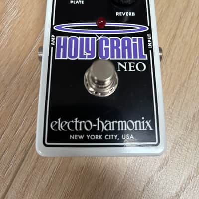 Electro-Harmonix Holy Grail Neo Reverb Black / Purple image 3