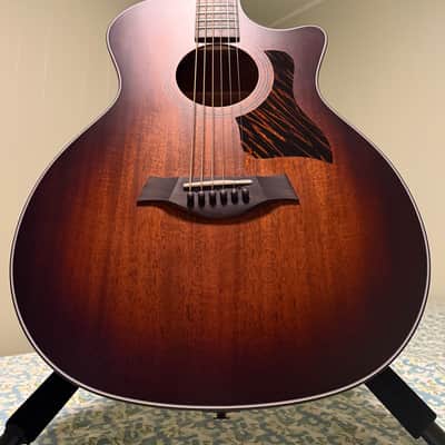 Taylor 324ce Baritone-6 LTD 2025 - Shaded Edgeburst image 9