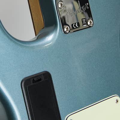 Fender Deluxe Roadhouse Strat (2018) image 10