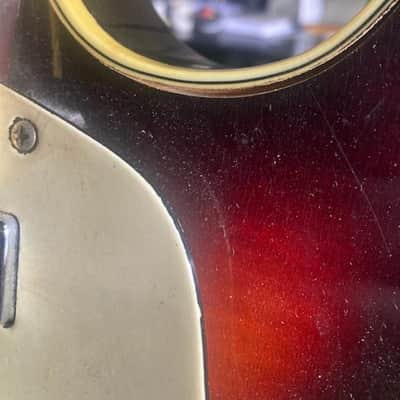 Guild T100D 1967 - Sunburst image 11