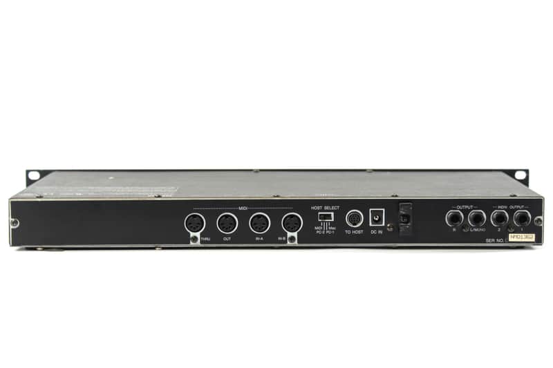 Yamaha MU100R Rackmount Tone Generator | Reverb