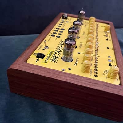 Metasonix D1000 2026 - Walnut image 4