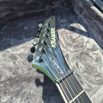 Kramer Dave Mustaine Signature Vanguard 2023 - Present - Rust In Peace Alien Tech Green image 4