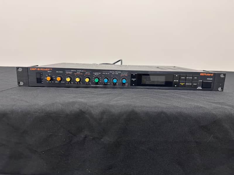 Roland DEP-5 Digital Effects Processor | Reverb