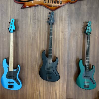 Brubaker JXB USA 4 Performance Series bass 2025 - Black satin image 3