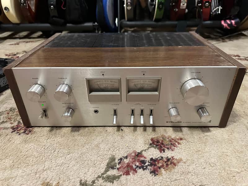 Pioneer SA-7700 60-Watt Stereo Solid-State Integrated Amplifier 1978 - Silver
