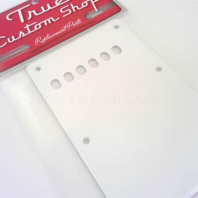 True Custom Shop® White Gloss Vintage Style 1ply 6 Hole Tremolo Spring Cover for Fender Stratocaster image 4