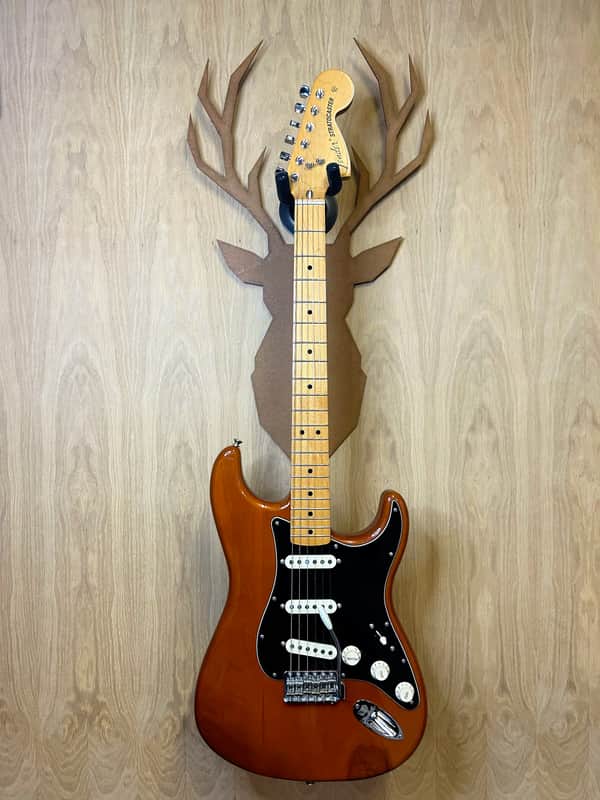 Fender Vintera 70s Stratocaster 2019 - Mocha