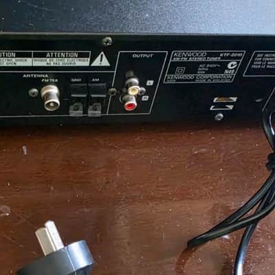 VINTAGE KENWOOD FM/AM STEREO SYNTHESIZER TUNER image 3