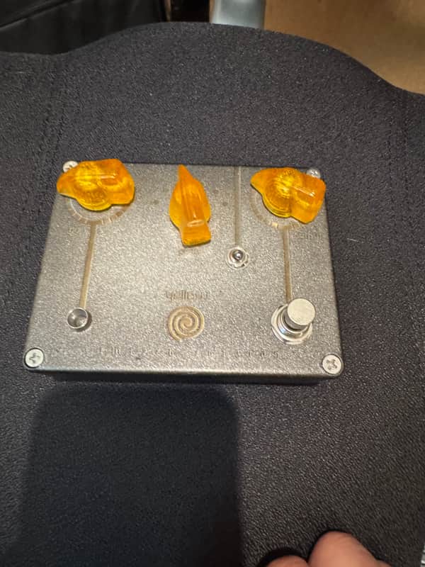 Spiral Electric FX Yellow Spiral Drive limited edition preamp pedal image 1