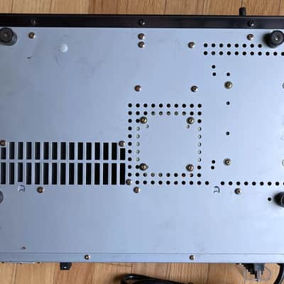 Toa P-912MK2 120W power amplifier with U-03S input module image 10