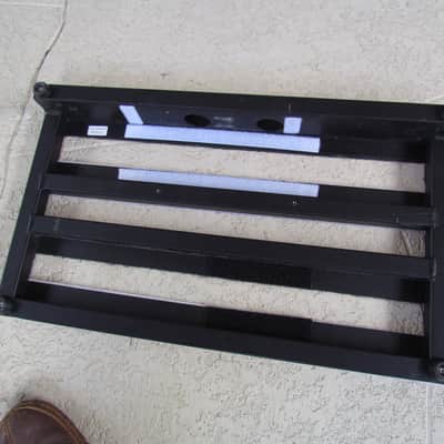Pedaltrain 1 With Case Pedal Train 1 Pedal Board W/Case 22" X 12 1/2" Shows Wear image 4
