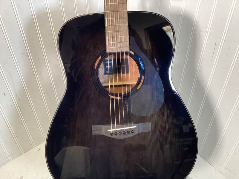 Yamaha TAG1E Transacoustic Dreadnought