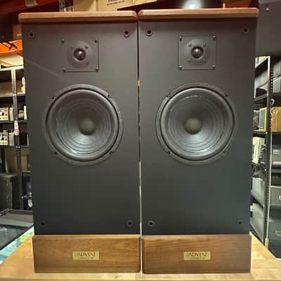 Advent Legacy III Vintage 2-way Bass Reflex Floor Speakers 200 Watts image 1