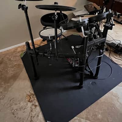 Roland TD-17KVX V-Drum Kit with Mesh Pads image 4