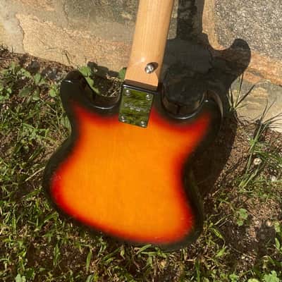 Harmony H804 Electric Guitar – Sunburst – Mint w/Original Case, Papers & Cable image 3