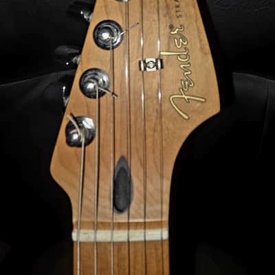 Fender FSR Player Strat with Fat 50s pickups and roasted maple neck 2022 - Gloss image 11
