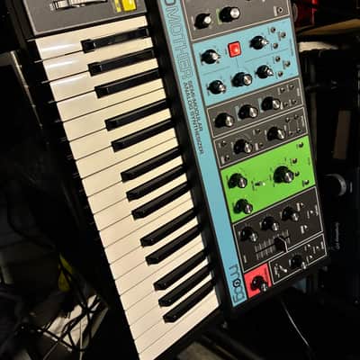 Moog Grandmother 32-Key Semi-Modular Analog Synthesizer 2018 - Present - Black / Multi-Colored Panel
