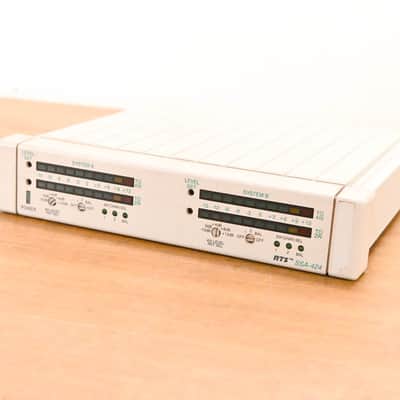 RTS SSA-424 Dual Digital Hybrid Intercom Interface (NO POWER SUPPLY) CG01QU5 image 1