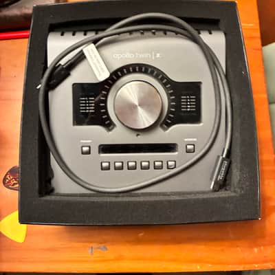 Universal Audio Apollo Twin X DUO Heritage Edition Thunderbolt 3 Audio Interface 2020 - Present - Gray image 6
