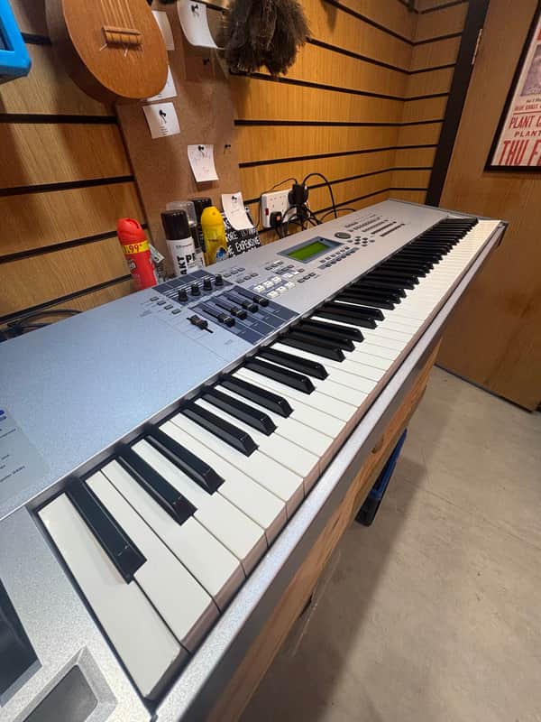 Yamaha Motif ES 8 | Reverb UK