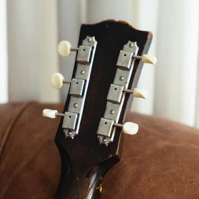 Gibson J-45 1946 - 1954 - Sunburst image 4