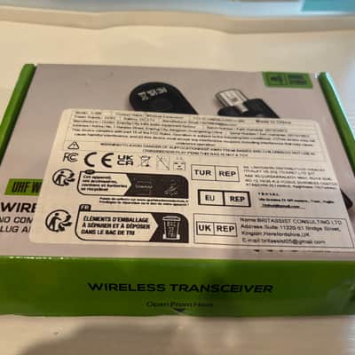 UHF Wireless K-006 Wireless Microphone Set - (2) Transmitters, (1) Receiver - Red - BRAND NEW image 5
