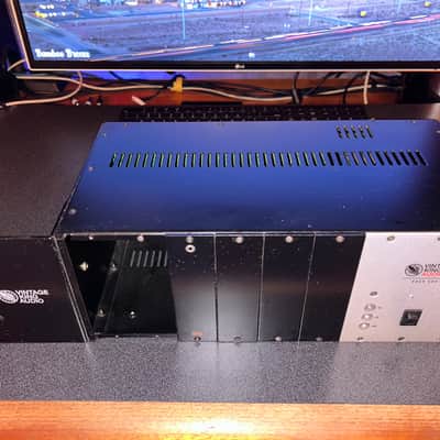 Vintage King 500 series chassis 2019 - Black/Sliver image 4