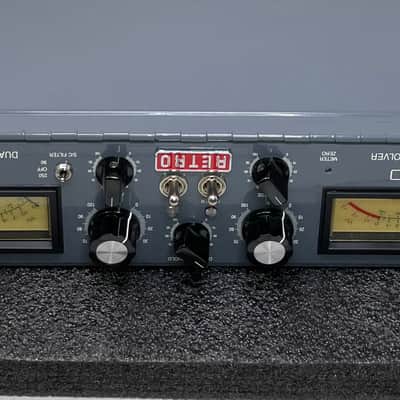 Retro Instruments Revolver Dual Compressor 2018 - 2021 - Gray image 6