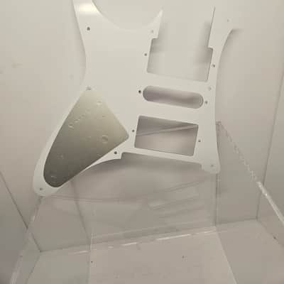 Ibanez RG550 pickguard - White image 3