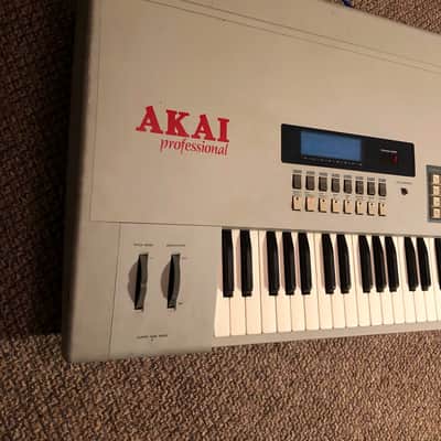 super rare Akai S1000KB MIDI Stereo Keyboard Digital Sampler Synthesizer Vintage Japan, Lotharek USB FLoppy SD Card Emulator image 2