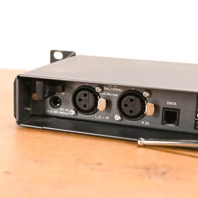 Sennheiser SR 300 IEM G2 Wireless Transmitter 518-554 MHz (NO PSU) CG01YR2 image 7