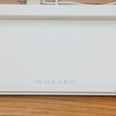 Apple White Aluminum USB Wired Keyboard for iMAC G4 G5 eMAC A1243 EMC 2171 5V 1A image 4