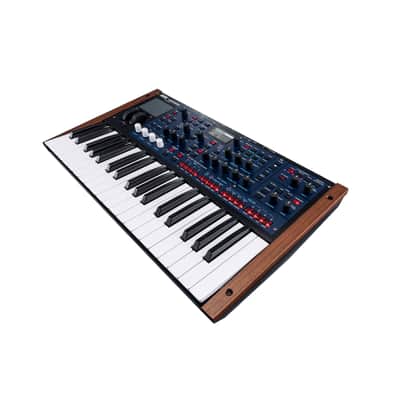 Korg Multi/Poly Digital Analog Synth 37 key, w/ Carry Bag. Demo product, Excellent Condition, w/ Warranty. image 6